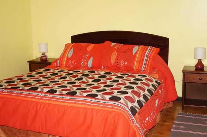 Hostal Intipara ซานเปโดร เด อาตากามา ภายนอก รูปภาพ
