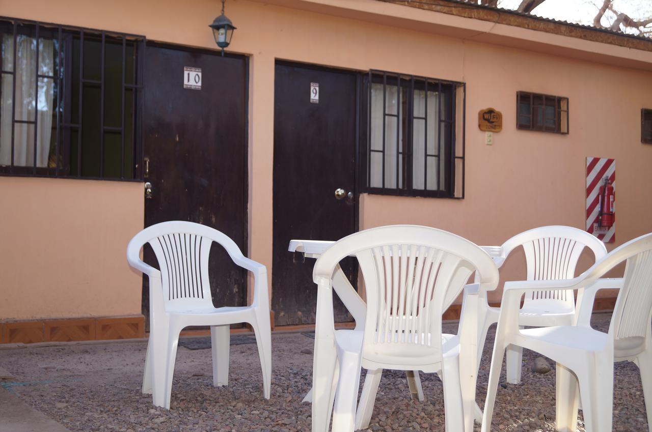 Hostal Intipara ซานเปโดร เด อาตากามา ภายนอก รูปภาพ